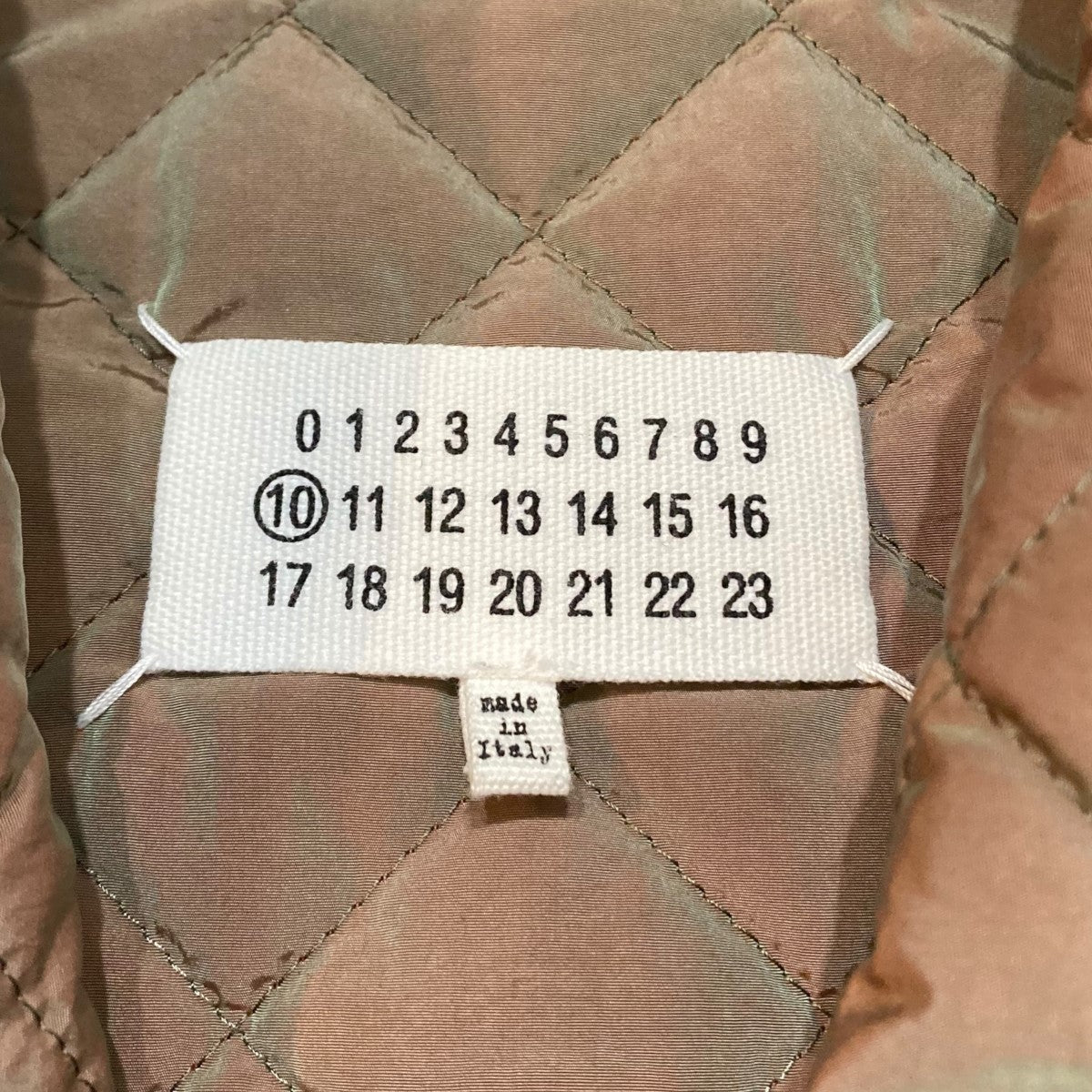 Martin Margiela 10 ナイロンベストS30FB0096の古着・中古アイテム