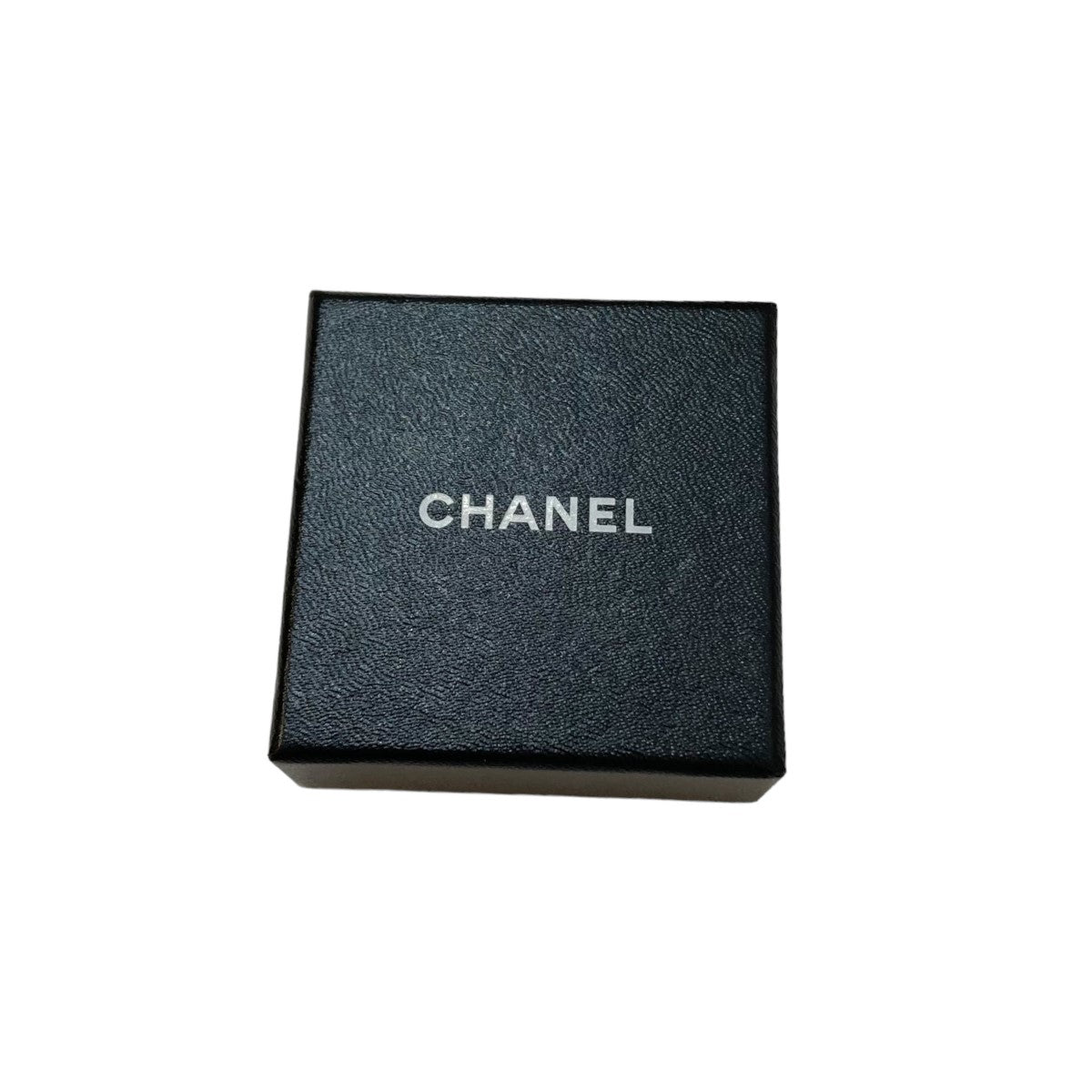 CHANEL(シャネル) ピアス ホワイト×グリーン｜【公式】カインドオルオンライン ブランド古着・中古通販【kindal】