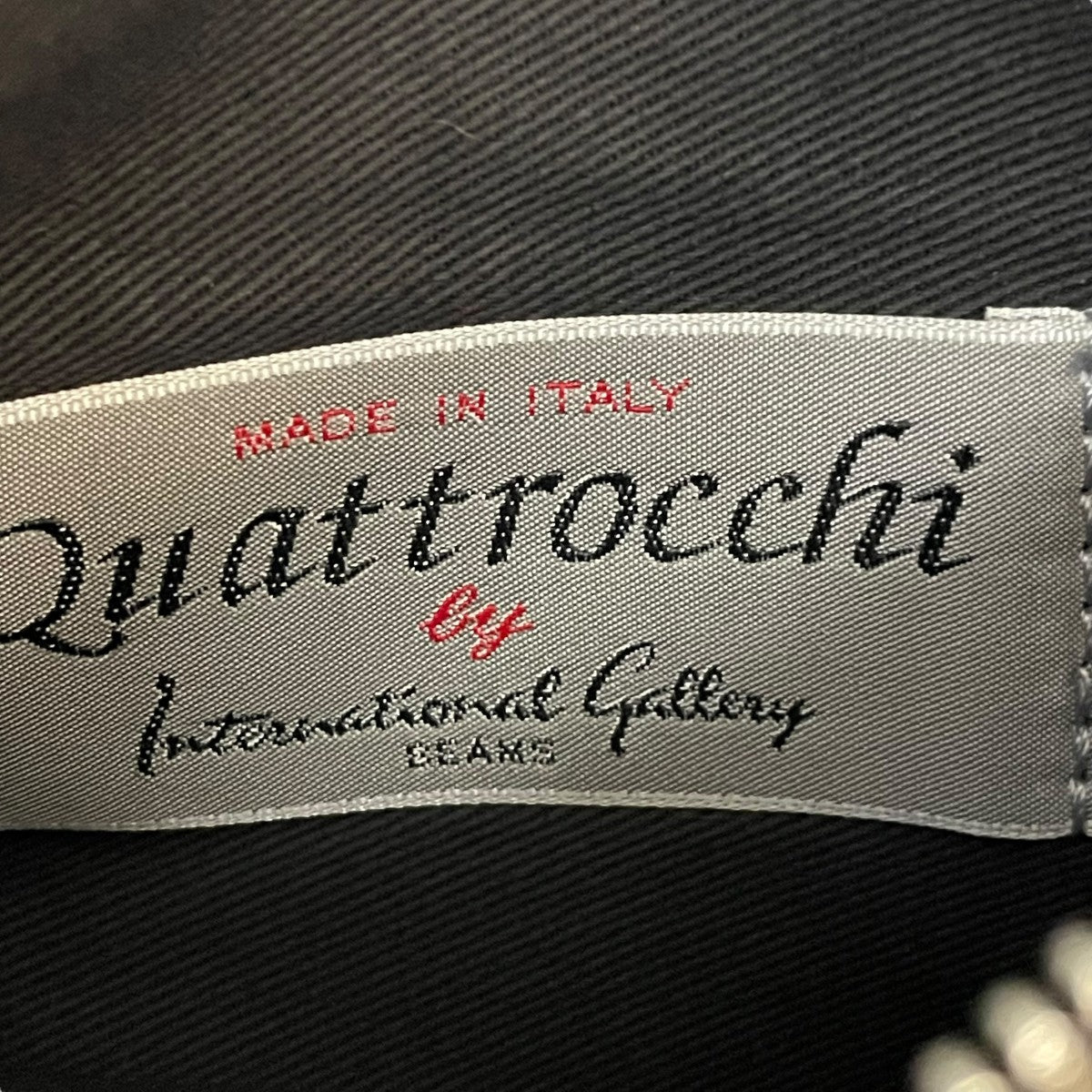 quattrocchi × International Gallery BEAMSポーチ