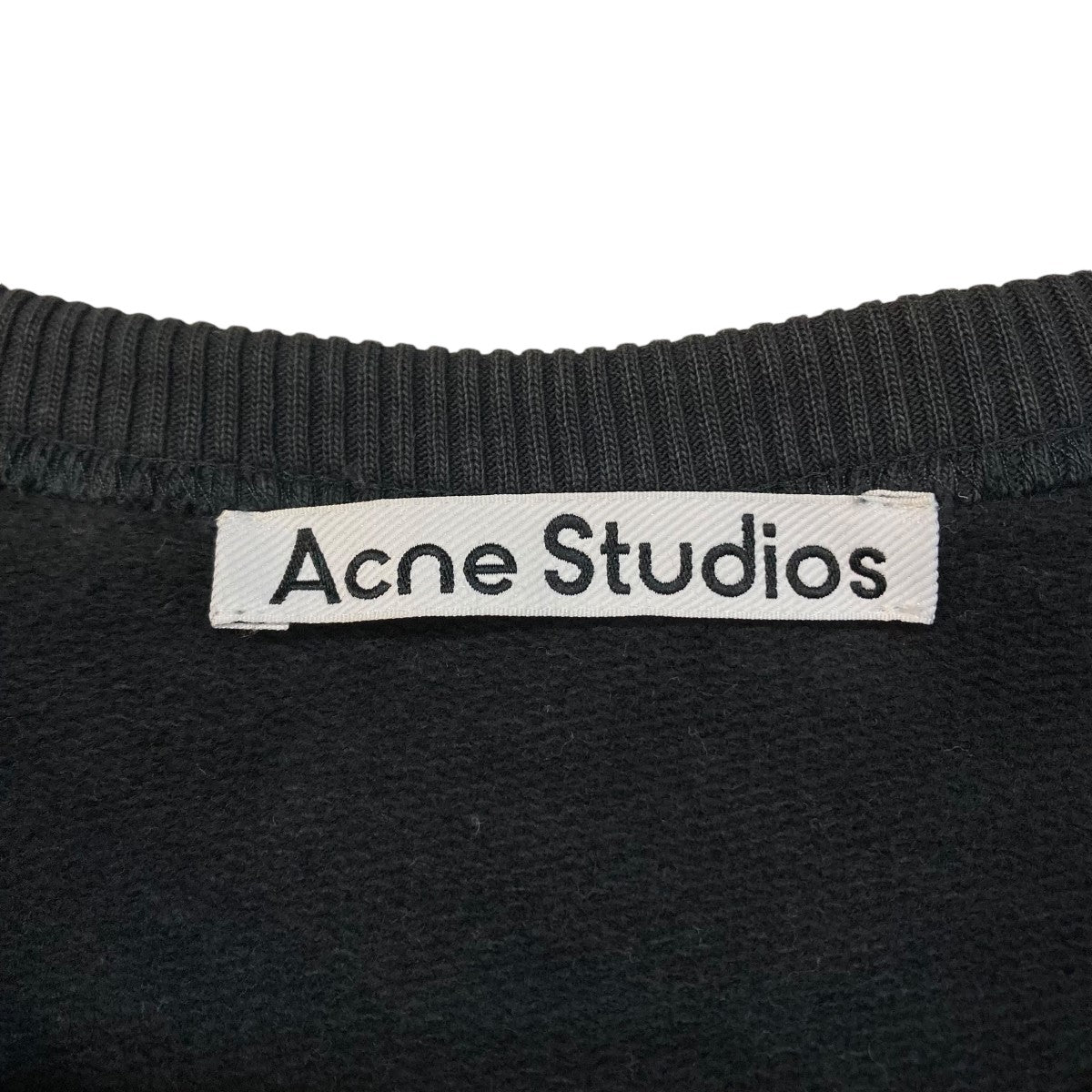 ACNE STUDIOS(アクネストゥディオズ) スタンプロゴスウェット トレーナー FN-UX-SWEA00033 FN-UX-SWEA00033  ブラック サイズ S｜【公式】カインドオルオンライン ブランド古着・中古通販【kindal】