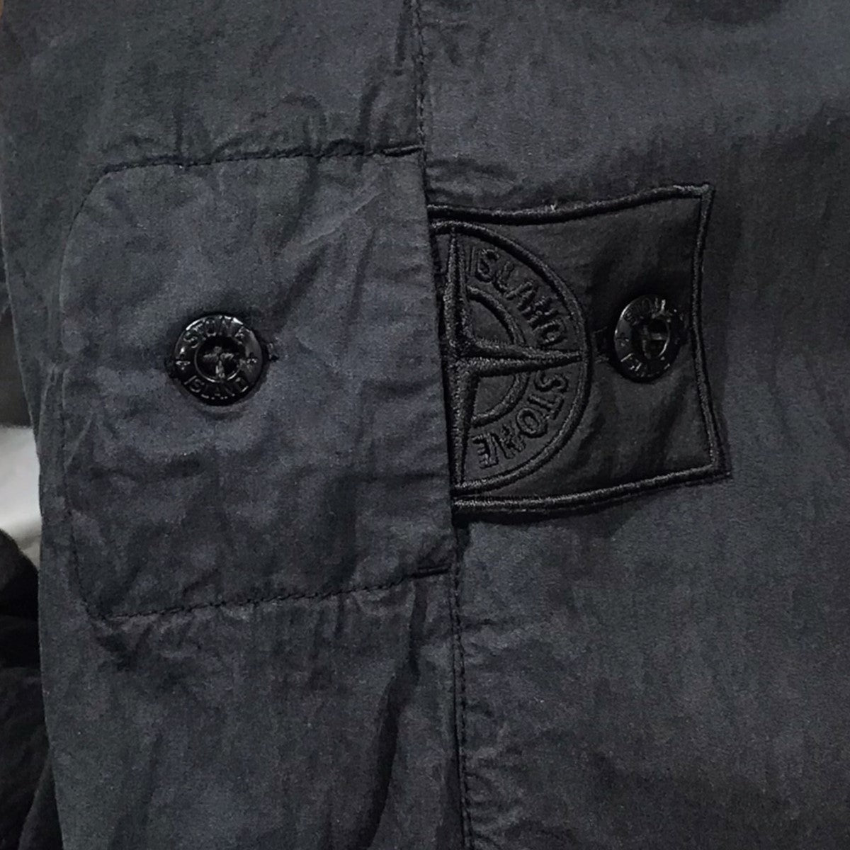 STONE ISLAND(ストーンアイランド) ジップアップジャケット Shadow Project Compact 50 Fili Zip  Shirt Jacket 721910117 721910117 ブラック サイズ L｜【公式】カインドオルオンライン  ブランド古着・中古通販【kindal】