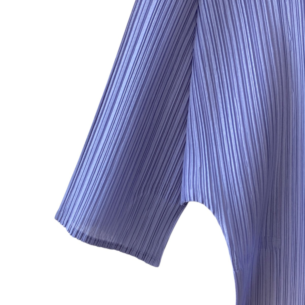 ISSEY MIYAKE(イッセイミヤケ) PHYSIOTYPE PLEATS半袖カットソー