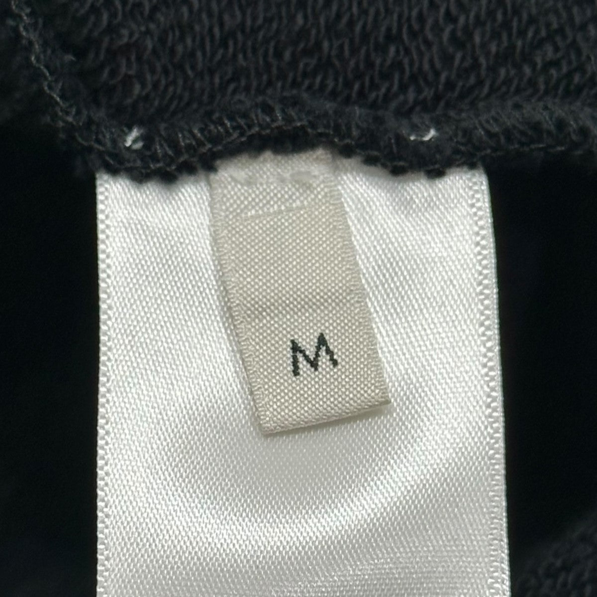 CELINE(セリーヌ) スタッズ装飾プルオーバーパーカー2Y976670Q