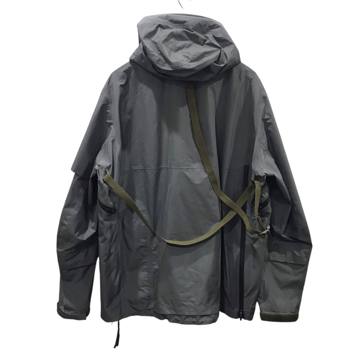 ACRONYM(アクロニウム) ゴアテックスジャケット 2L Gore-Tex Paclite Plus Interops Jacket  J1W-GTPL J1W-GTPL グレー サイズ L｜【公式】カインドオルオンライン ブランド古着・中古通販【kindal】