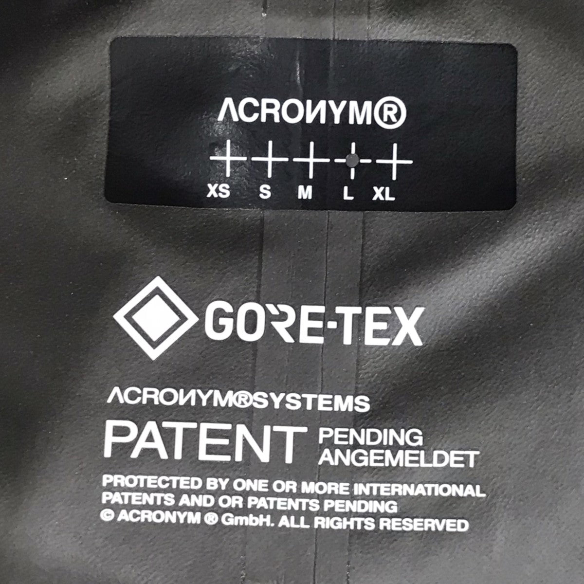 ACRONYM ゴアテックスジャケット 2L Gore-Tex Paclite Plus Interops Jacket J1W-GTPLの古着・中古アイテム