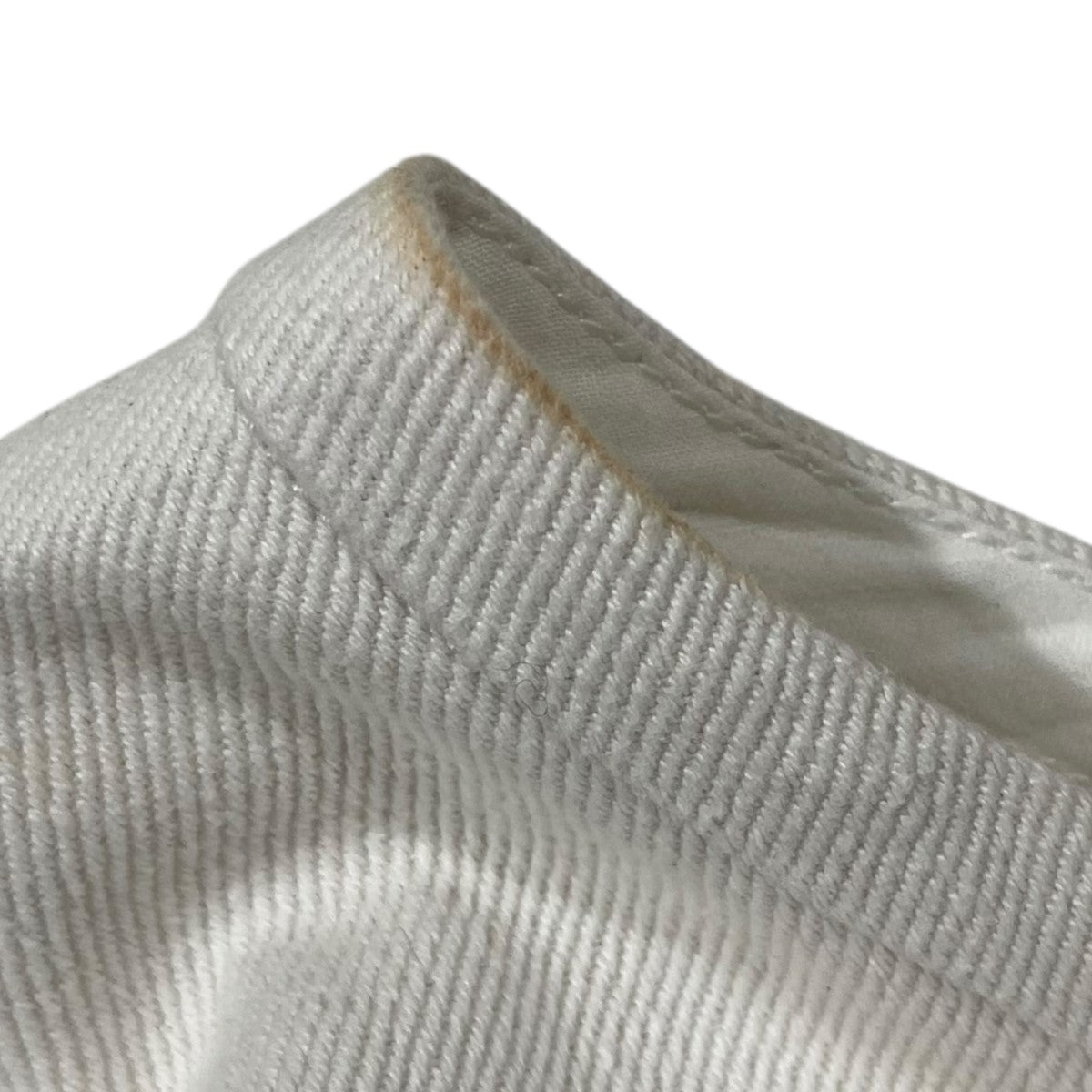 カディアンドコー Khadi and Co 長袖カットソー 17050450002110 オフホワイト サイズ：M Khadi and Co(カディアンドコー) 長袖カットソー 17050450002110