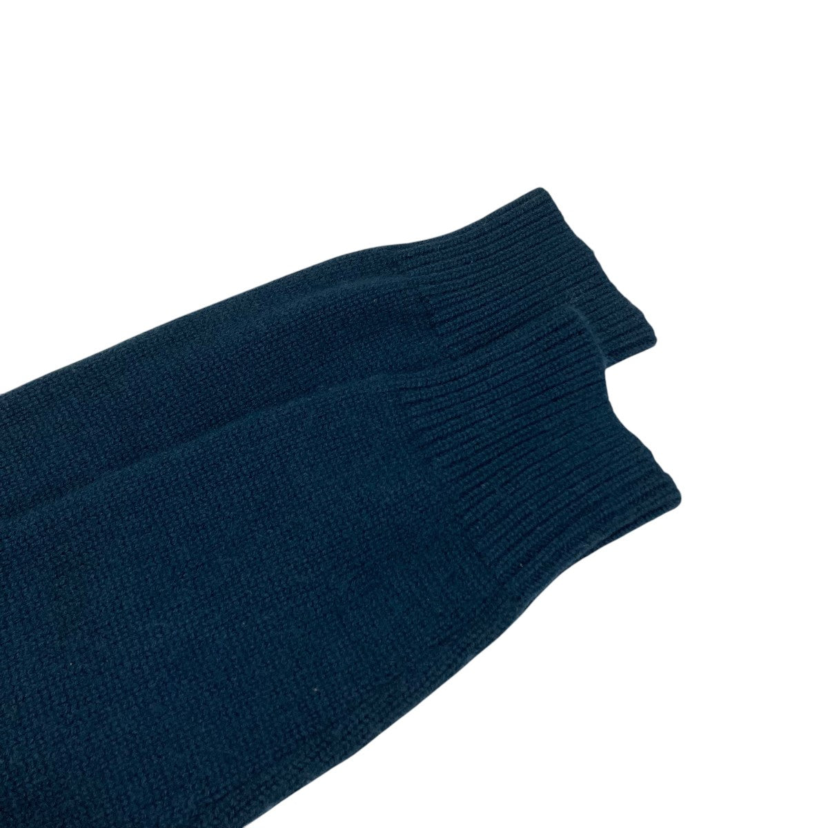 エブール ebure ソフトアランパターンニット カシミヤ混 クルーネック 青 エブール ebure ソフトアランパターンニット カシミヤ混 クルーネック