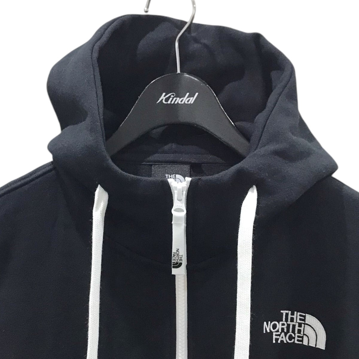 THE NORTH FACE 古着・中古 ザノースフェイスのジップアップパーカー Rearview FullZip Hoodie リアビューフルジップフーディ NT62130です。