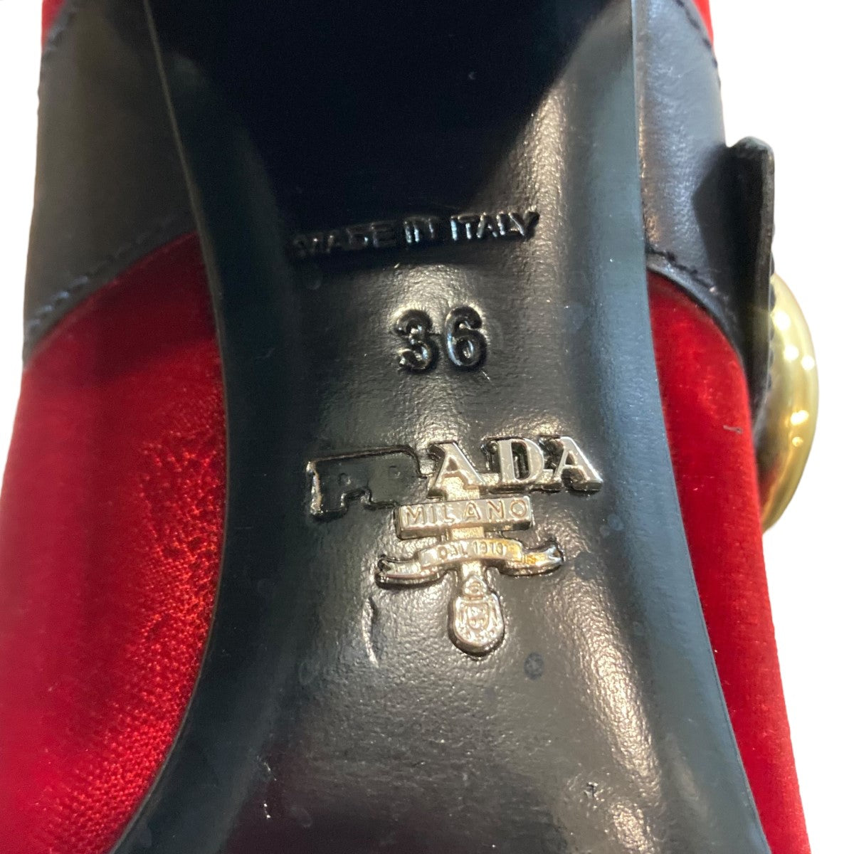 プラダのヒールパンプスです。 PRADA 古着・中古 シューズ アイテム