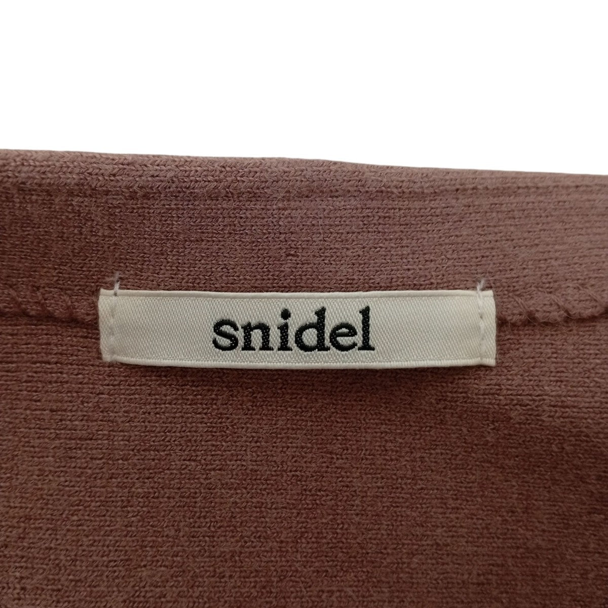 Snidel ショート丈タック長袖ニットSWNO165080 古着・中古-3枚目のアイテム画像