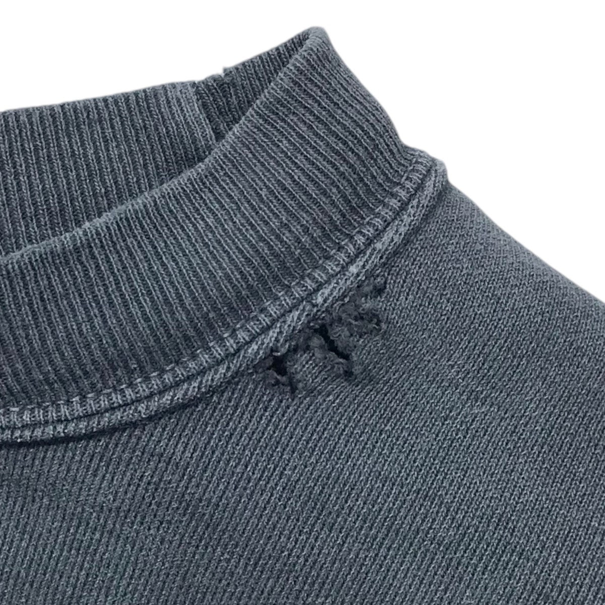 REMI RELIEF×THE SHISHIKUI ダメージ加工ショート丈スウェット REMI RELIEF×THE SHISHIKUI ダメージ加工ショート丈スウェット