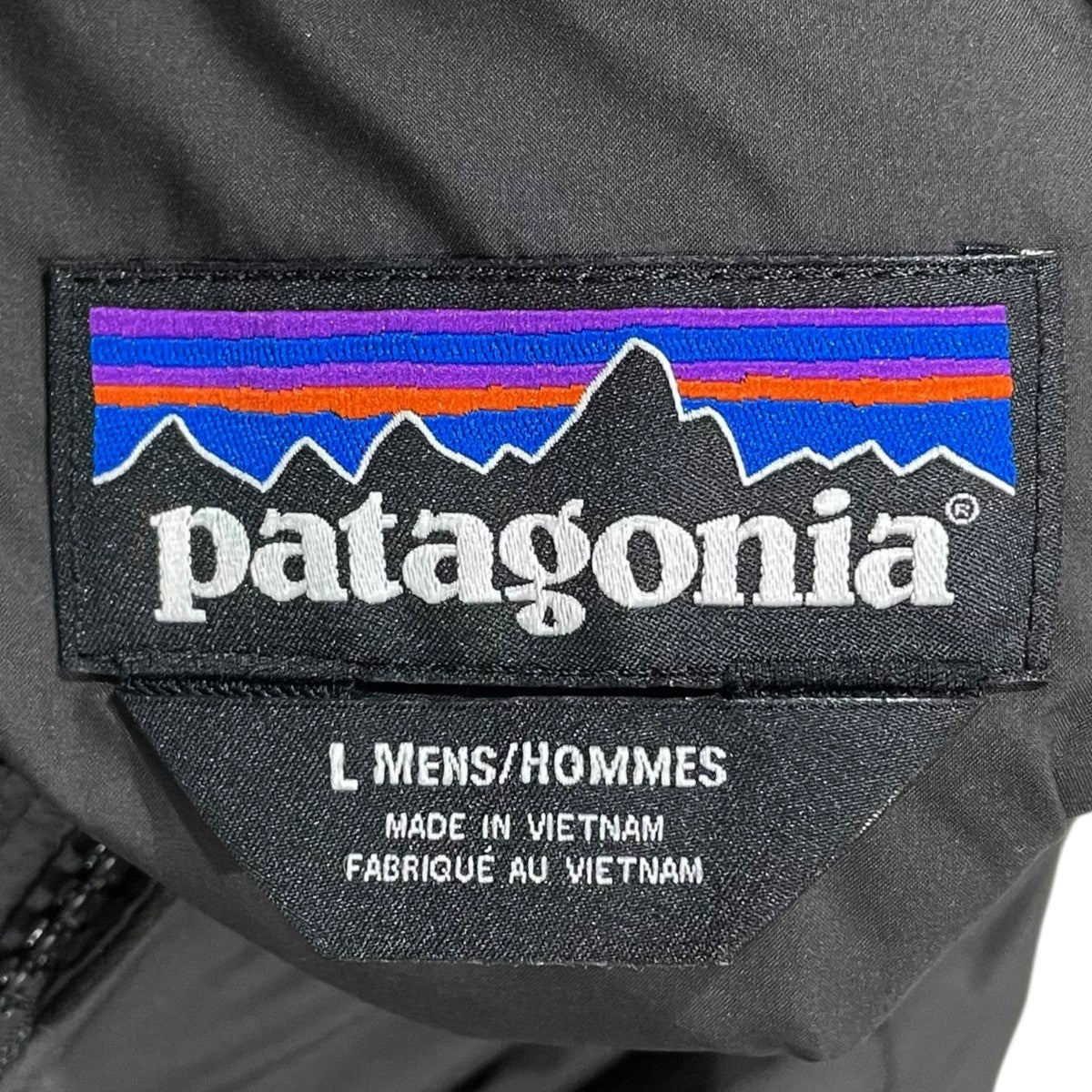 Patagonia(パタゴニア) ジップアップ中綿ジャケット Zemer Bomber