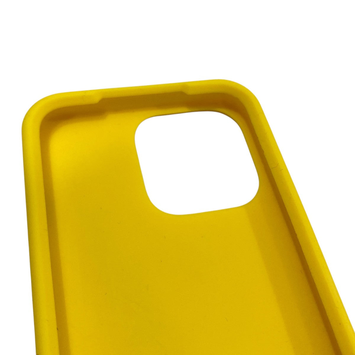 BOTTEGA VENETA(ボッテガヴェネタ) iPhone 13Pro ケース