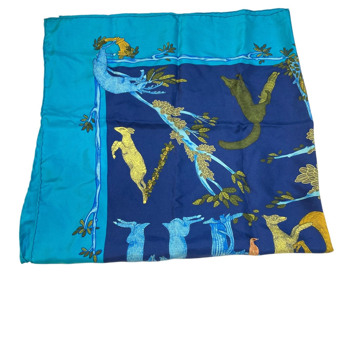 HERMES(エルメス) カレ90 スカーフ ブルー｜【公式】カインドオル