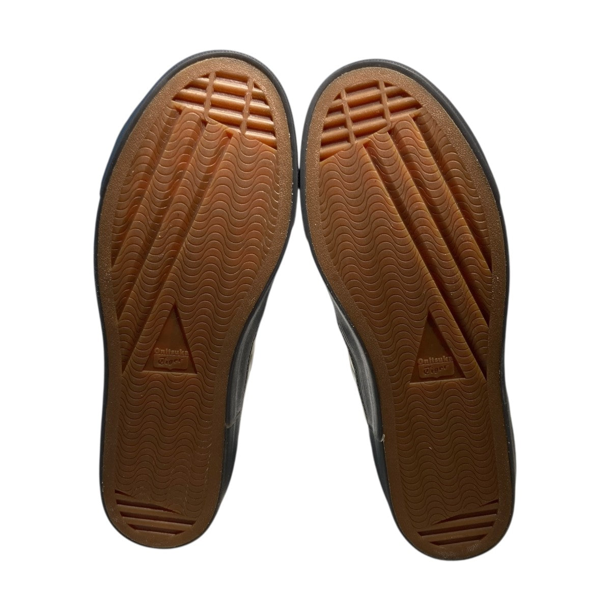 Onitsuka Tiger(オニツカタイガー) FABRE CLASSICスニーカー