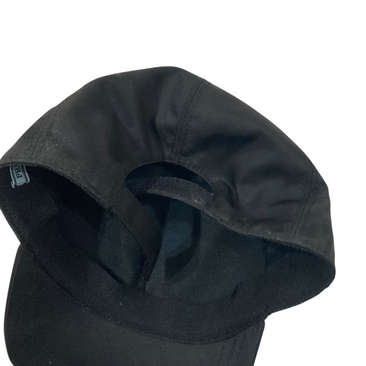 PRADA ブラック レインキャップ Prada Re-Nylon キャップ | ブラック | FARFETCH JP