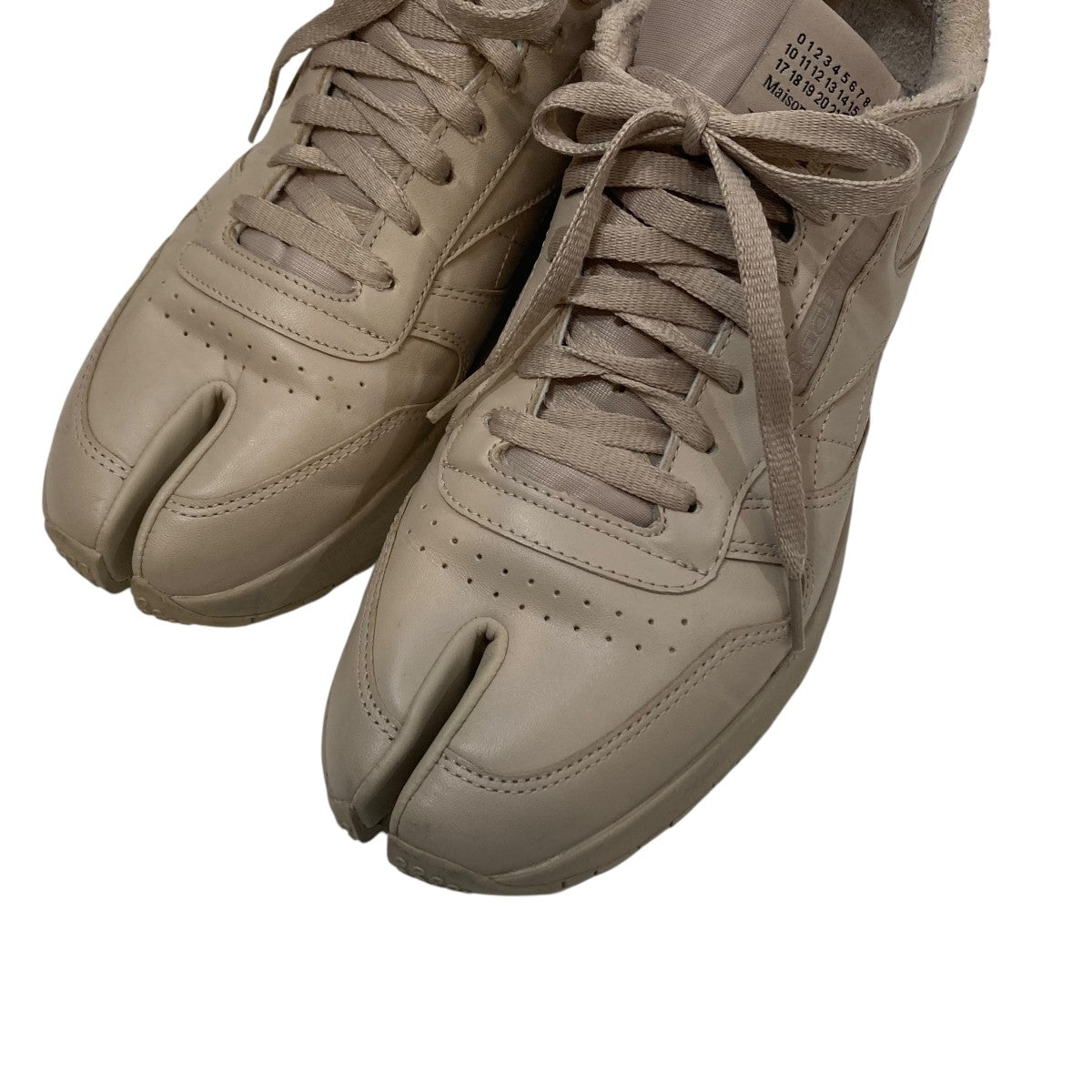 大正(株) マルジェラ×リーボック　足袋スニーカー/ベージュ MAISON MARGIELA×Reebok(メゾンマルジェラ×リーボック) PROJECT