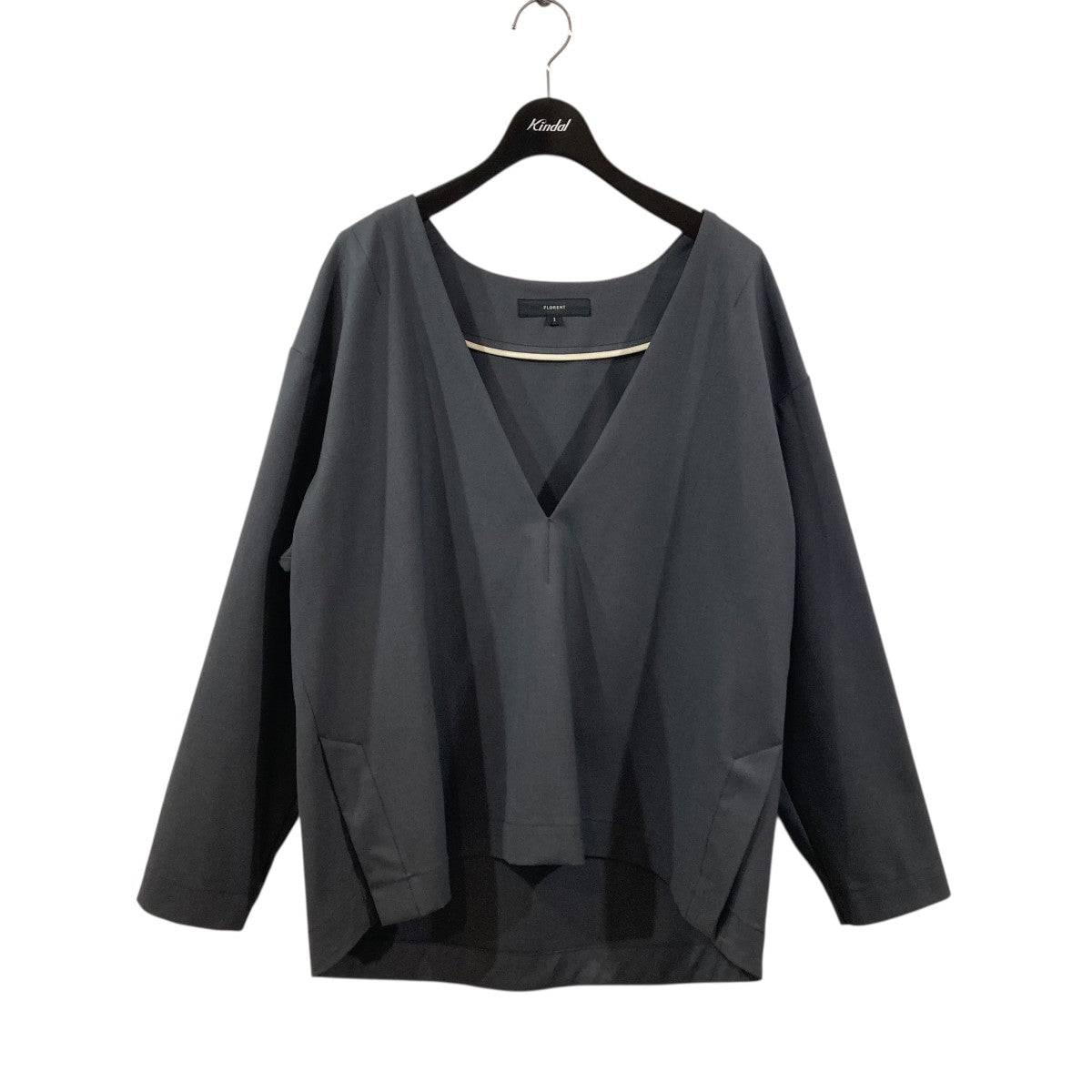 フローレント FLORENT VNECK PULLOVER BLOUSE VネックTシャツ 2308F01005 グレー サイズ：1 FLORENT(フローレント) VNECK PULLOVER BLOUSEVネックTシャツ