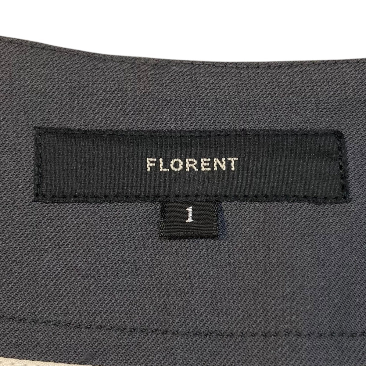 フローレント FLORENT VNECK PULLOVER BLOUSE VネックTシャツ 2308F01005 グレー サイズ：1 中古】<br>FLORENT <br>VNECK PULLOVER BLOUSE VネックTシャツ