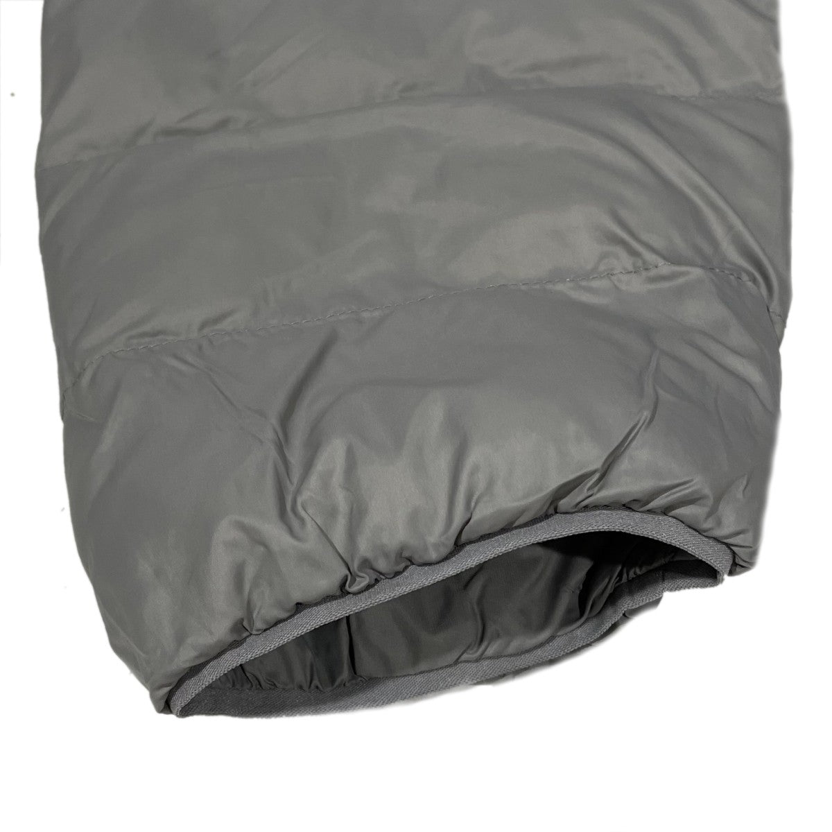 ジップアップリバーシブル中綿ジャケット COMFY RVS T JACKET コンフィー リバーシブル T ジャケット NJ3NN62K