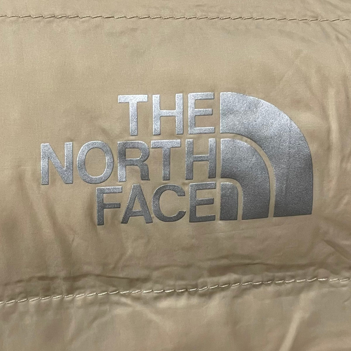 リバーシブルフーデッド中綿ジャケット COMFY RVS T JACKET コンフィ リバーシブル Tボール ジャケット NJ3NN62L