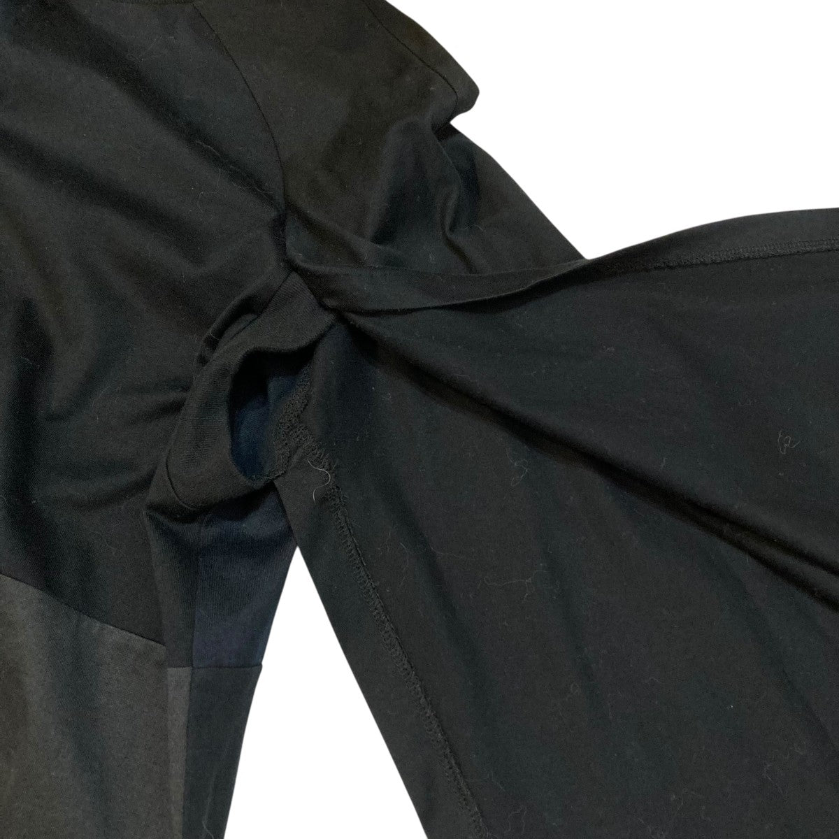 トーガプルラ TOGA PULLA 長袖Tシャツ TP12-JK234 ブラック×ネイビー サイズ：36 TOGA PULLA(トーガプルラ) 長袖TシャツTP12-JK234 TP12-JK234