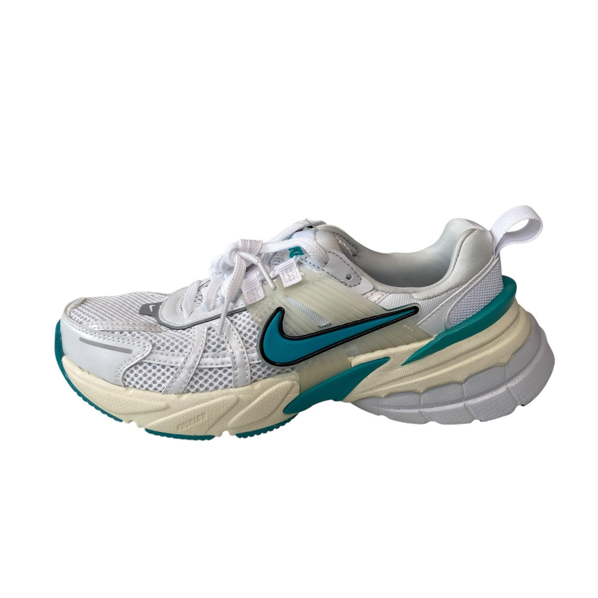 NIKEナイキ　v2k run スニーカー　24.5 ホワイト　グリーン24.0 楽天市場】お得な割引クーポン発行中!!【送料無料 ナイキ