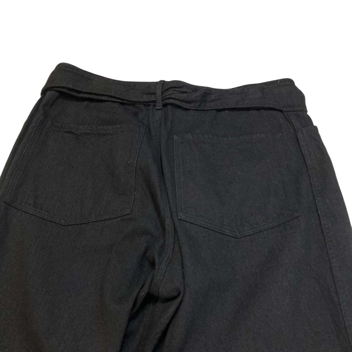 COMOLI(コモリ) 23SSデニム ベルテッドパンツデニムパンツX01-03001