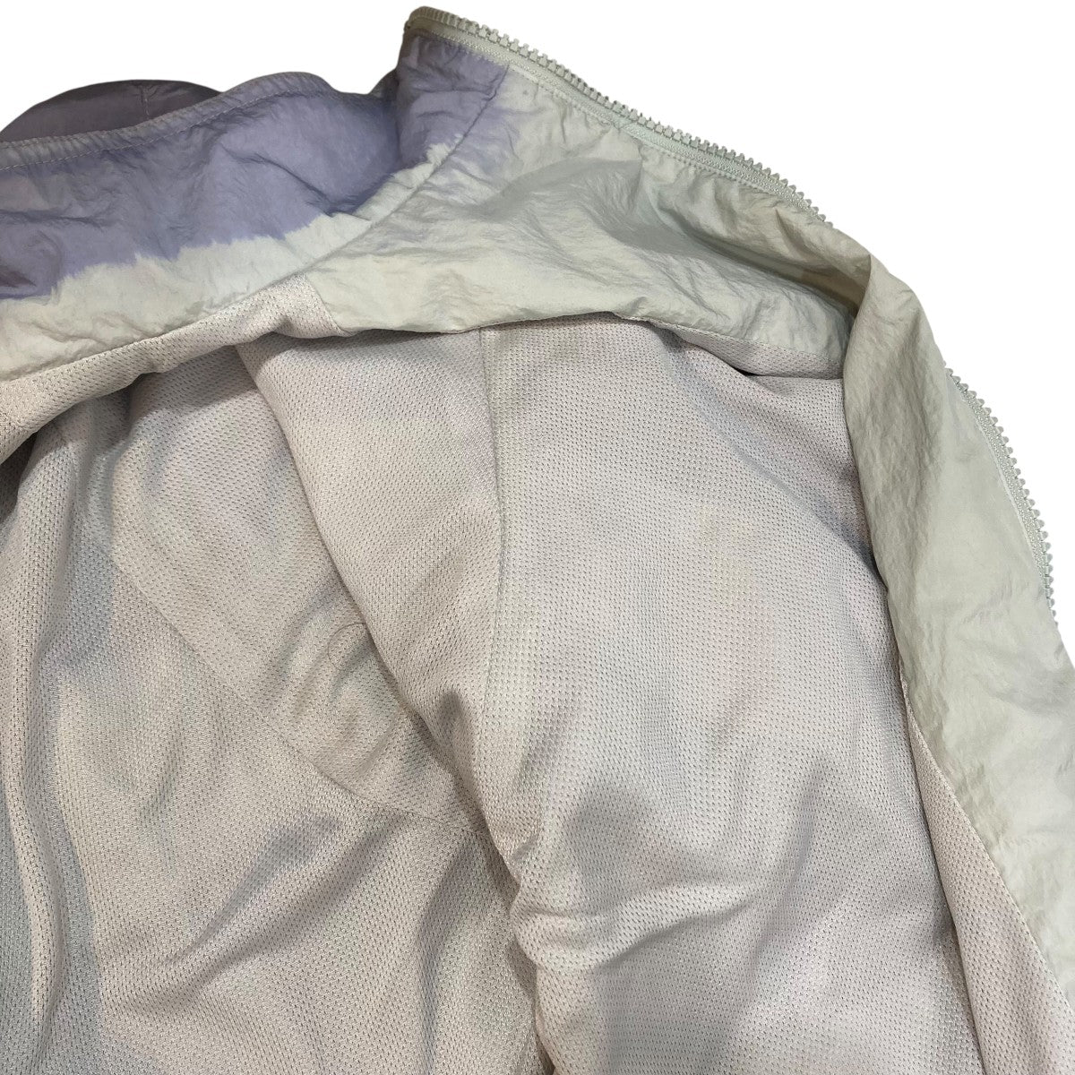 YOKE(ヨーク) SPRAY PRINTED NYLON ZIP BLOUSONジップアップ