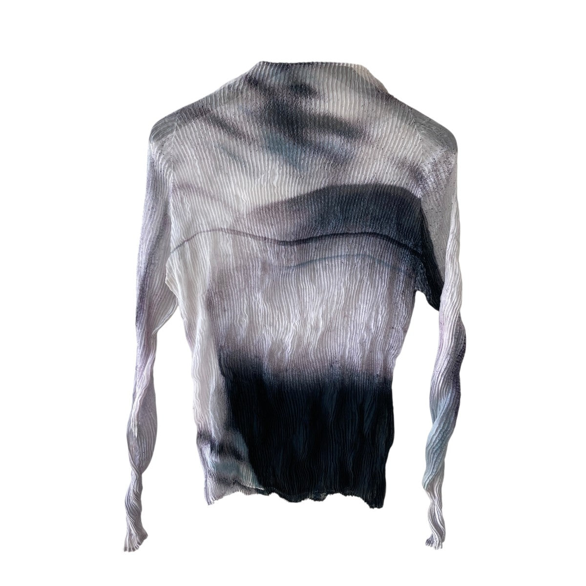 ISSEY MIYAKE FÊTE ライトグレー 長袖トップス 美品 ISSEY MIYAKE FÊTE ライトグレー 長袖トップス 美品
