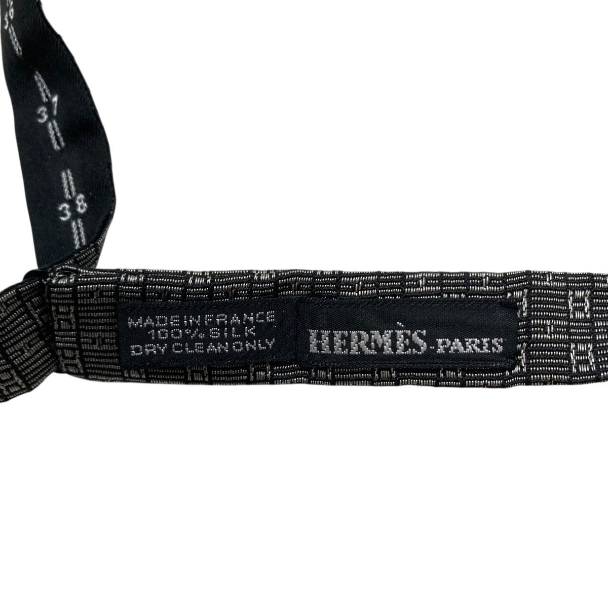 HERMES(エルメス) 蝶ネクタイ シルバー×ブラック サイズ 30~46