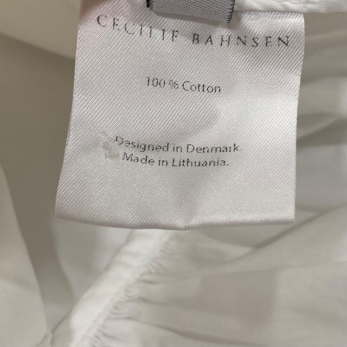 セシリーバンセン襟付き裾ふんわりブラウスAY4 Cecilie Bahnsen(セシリーバンセン) パフスリーブ フレア