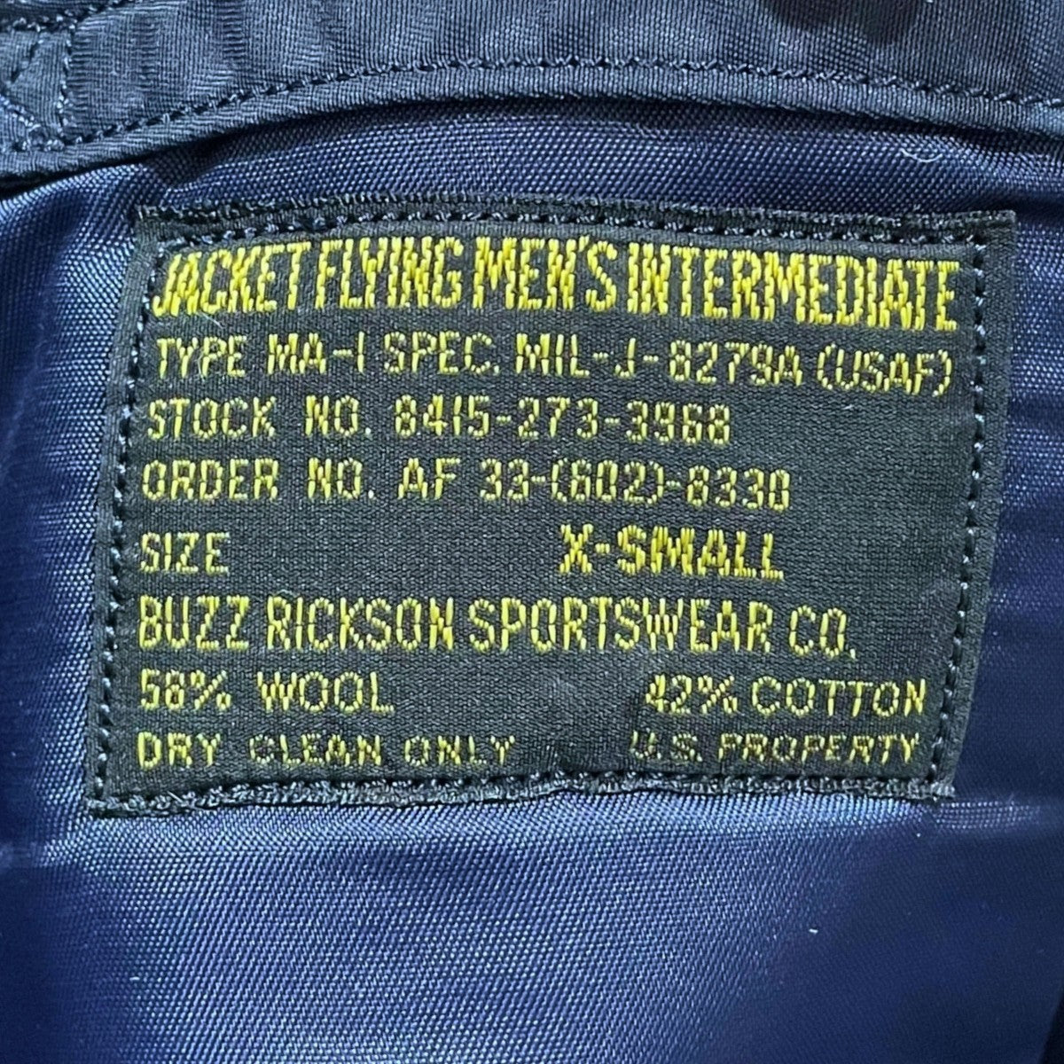 ジップアップ中綿ジャケット MA-1フライトジャケットジャケット SPORTSWEAR MA-1 BR10981BF
