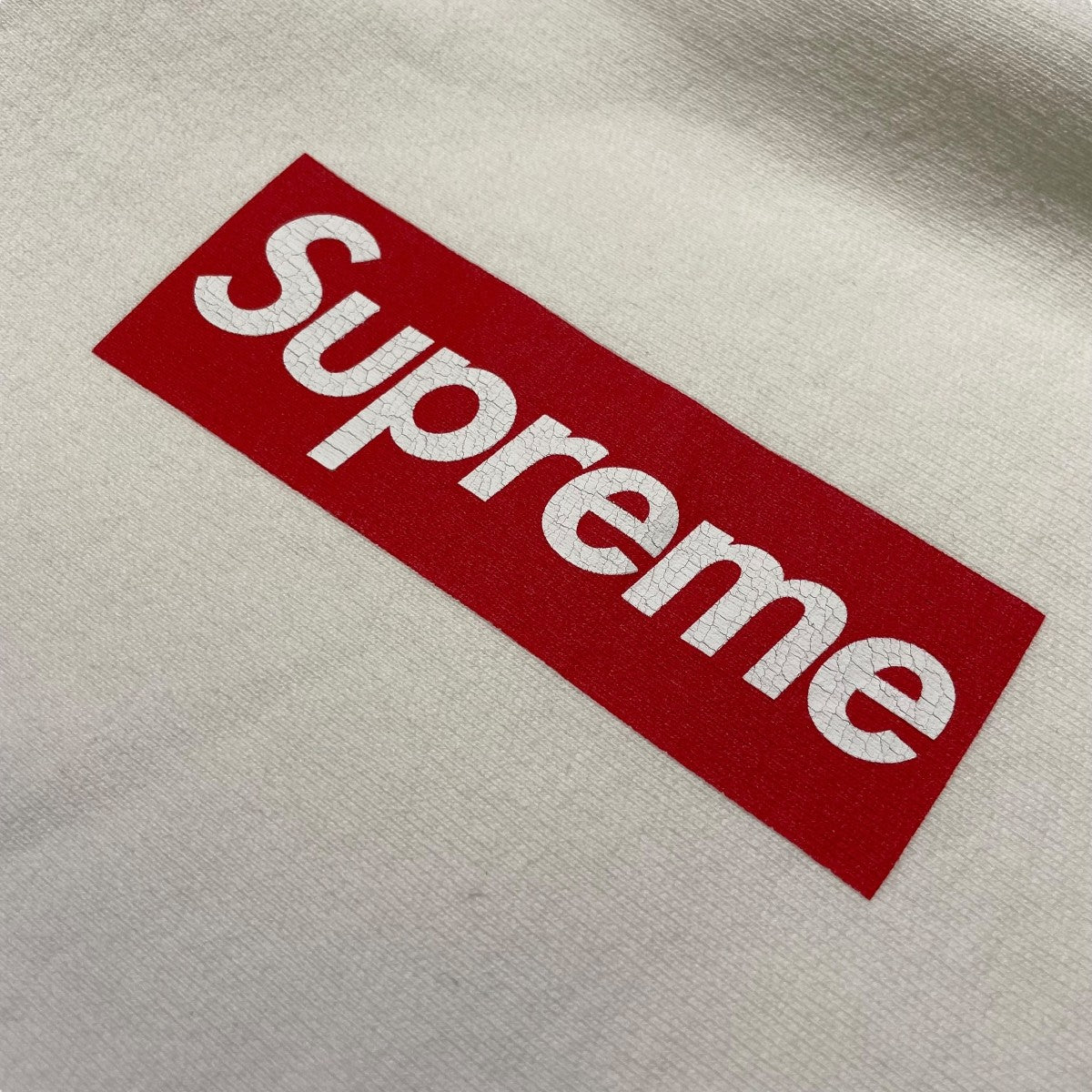 Supreme(シュプリーム) 25SSWashed Box Logo Crewneckトレーナー