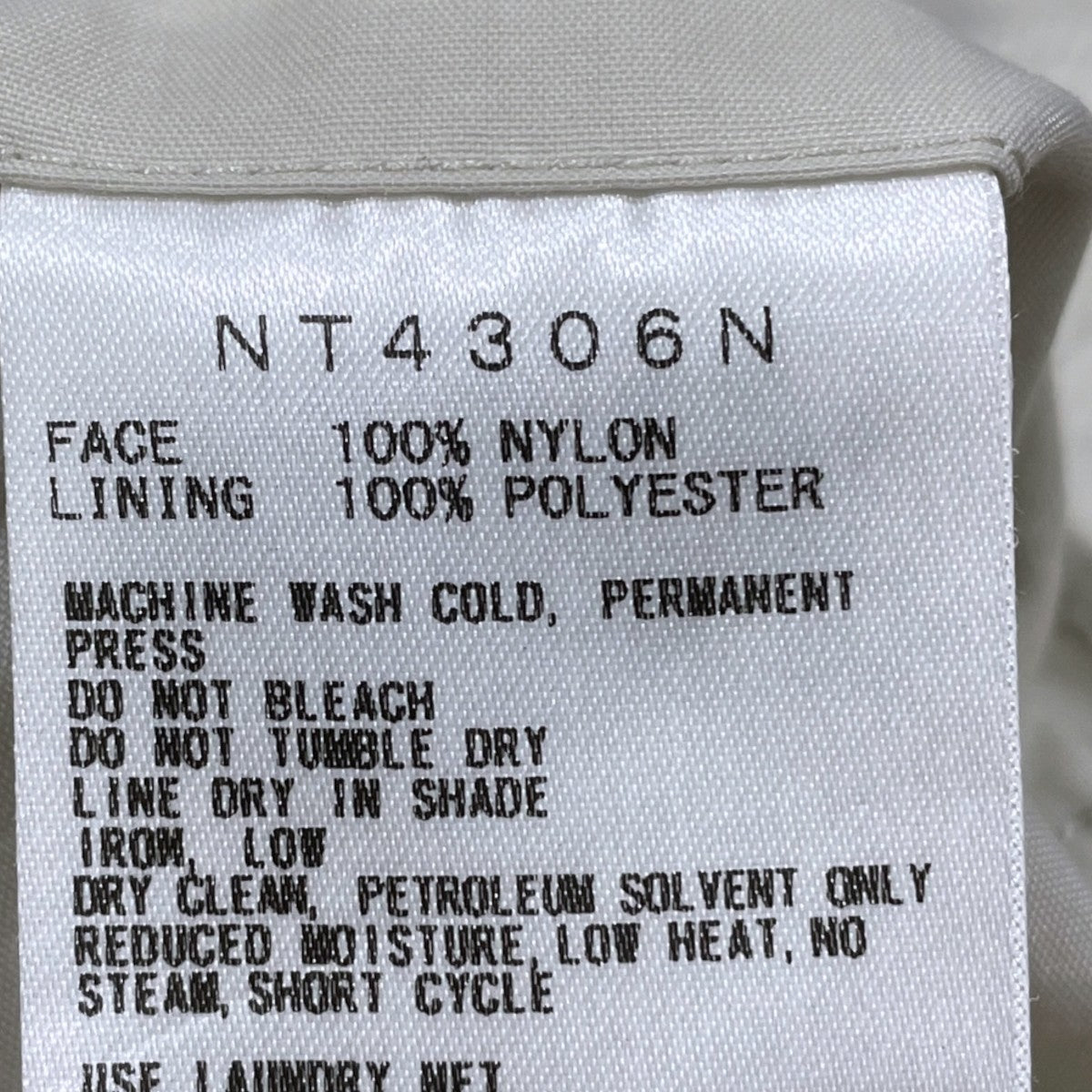 23SS イージーハーフパンツ Nylon Logo Shorts ナイロンロゴショーツ NT4306N