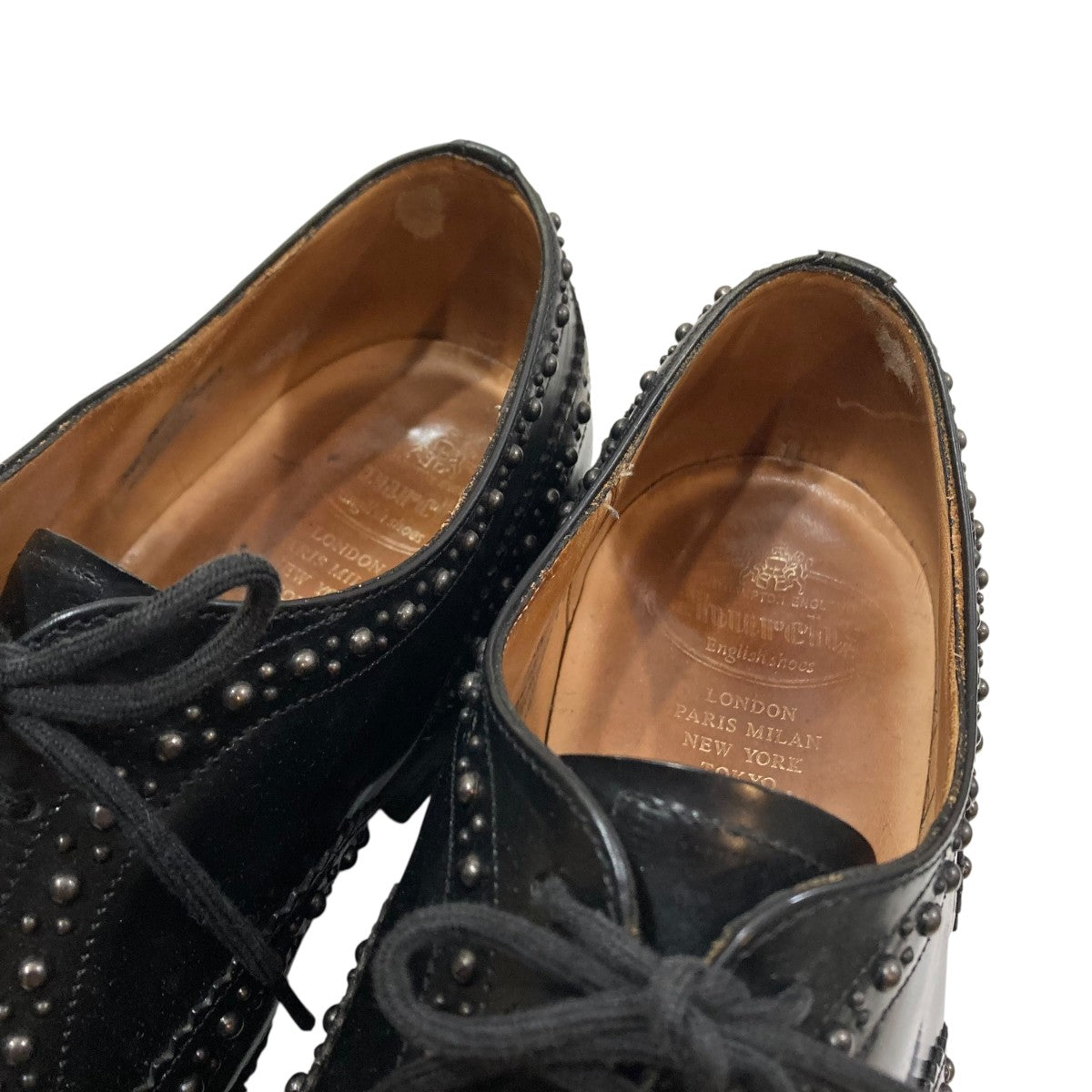 CHURCH'S(チャーチ) スタッズウィングチップシューズ ブラック｜【公式