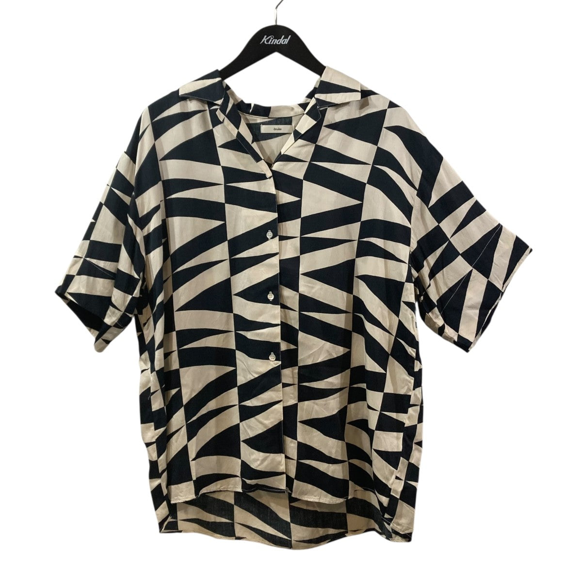 anuke Geometric Satin Shirts半袖シャツ62410411 古着・中古-1枚目のアイテム画像