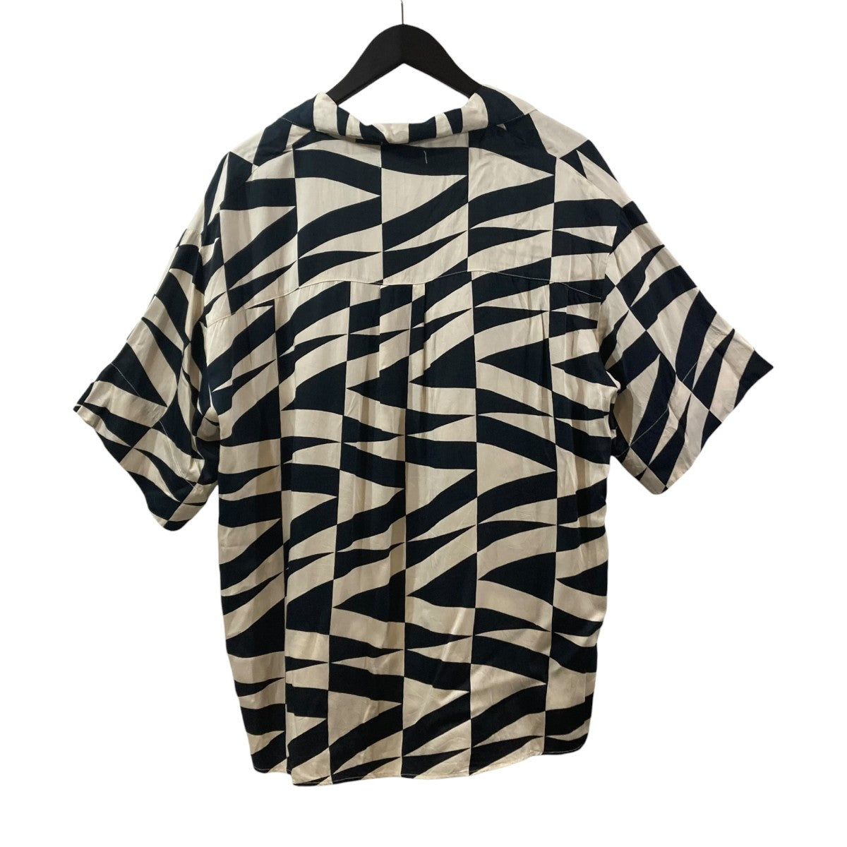anuke Geometric Satin Shirts半袖シャツ62410411 古着・中古-2枚目のアイテム画像