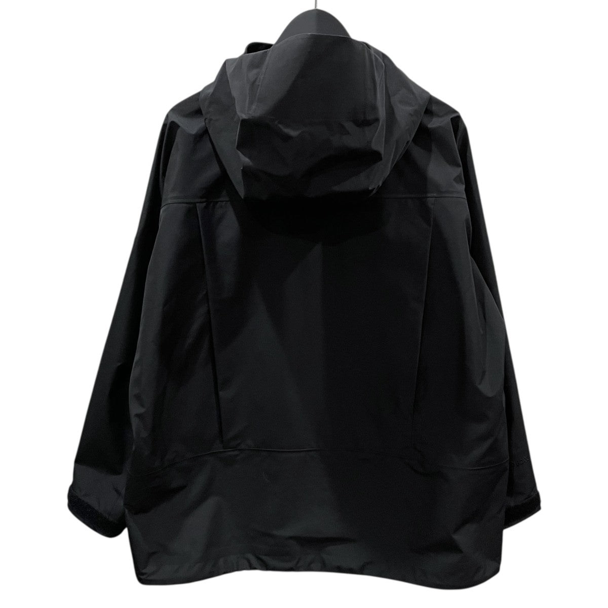 Descente ALLTERRAIN(デサントオルテライン) 23SS マウンテンパーカー