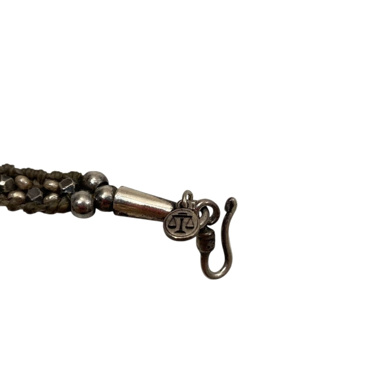 Sara Finchley(サラ・フィンチリー) silver misanga bracelet