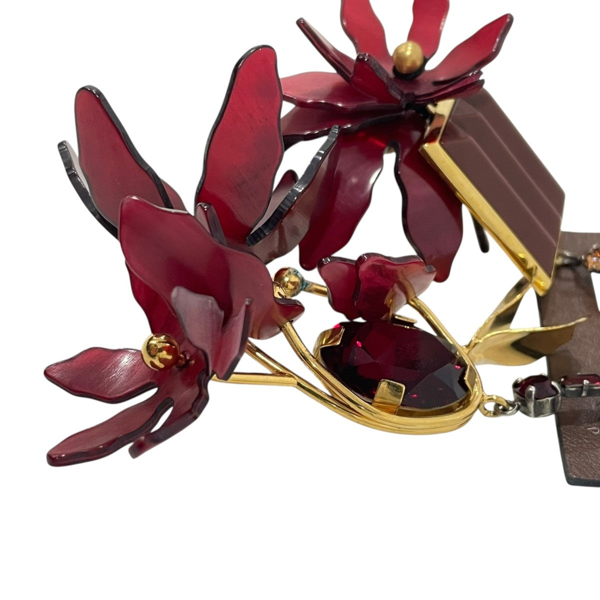 MARNI(マルニ) フラワーモチーフ ピアス レッド｜【公式】カインドオル