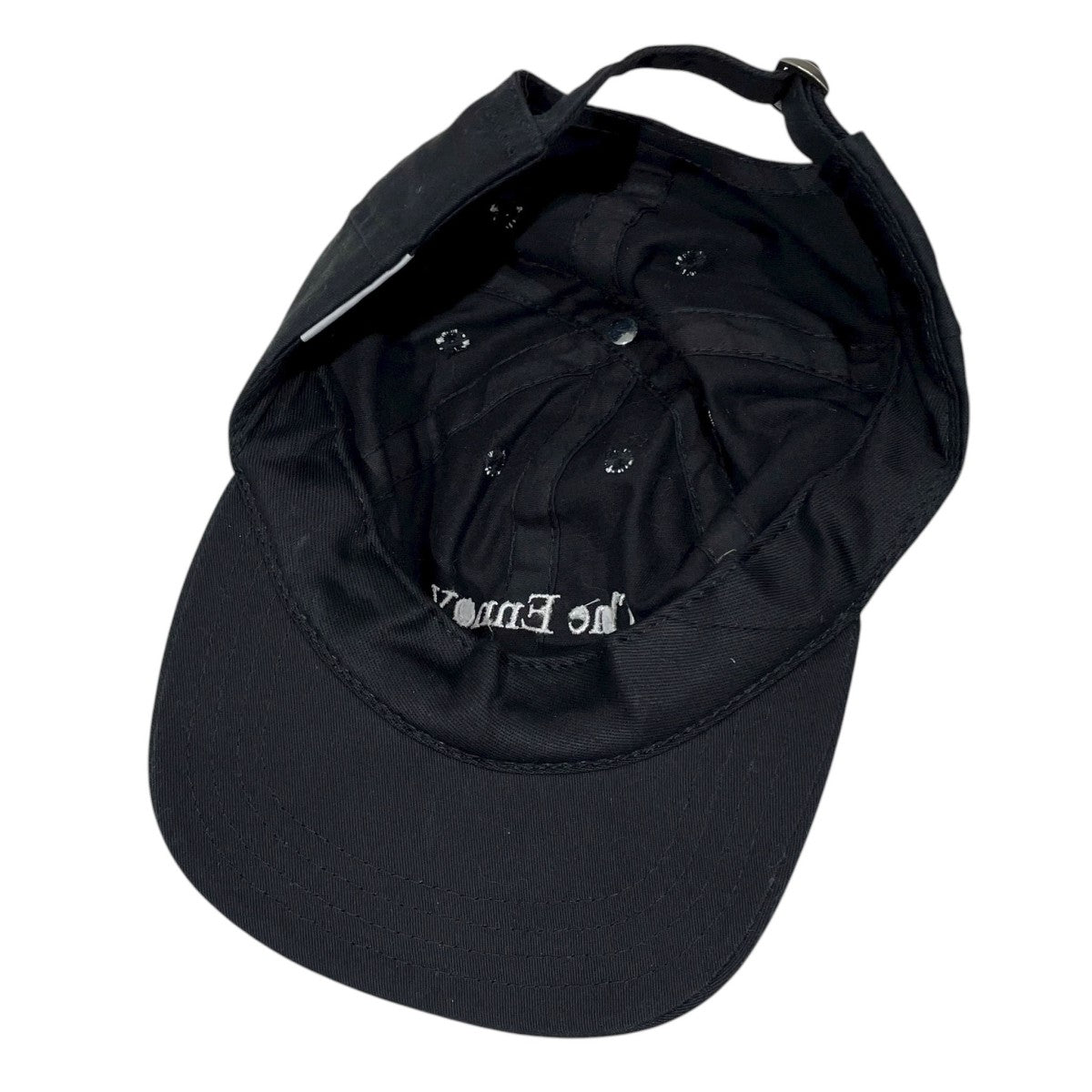 ロゴ刺繍キャップ