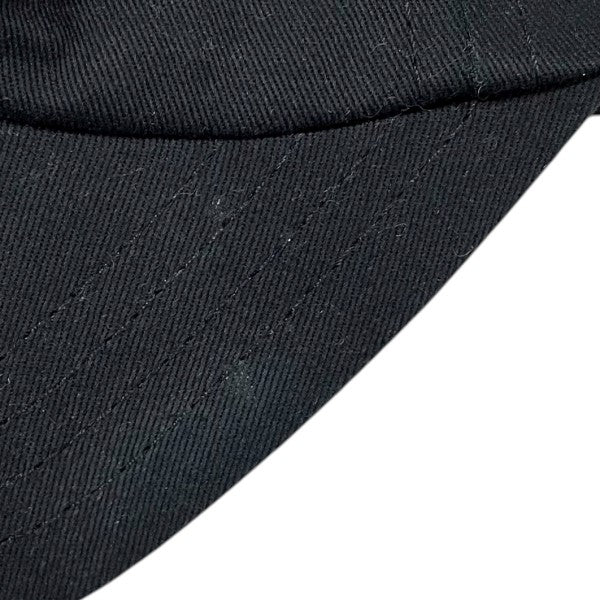 ロゴ刺繍キャップ