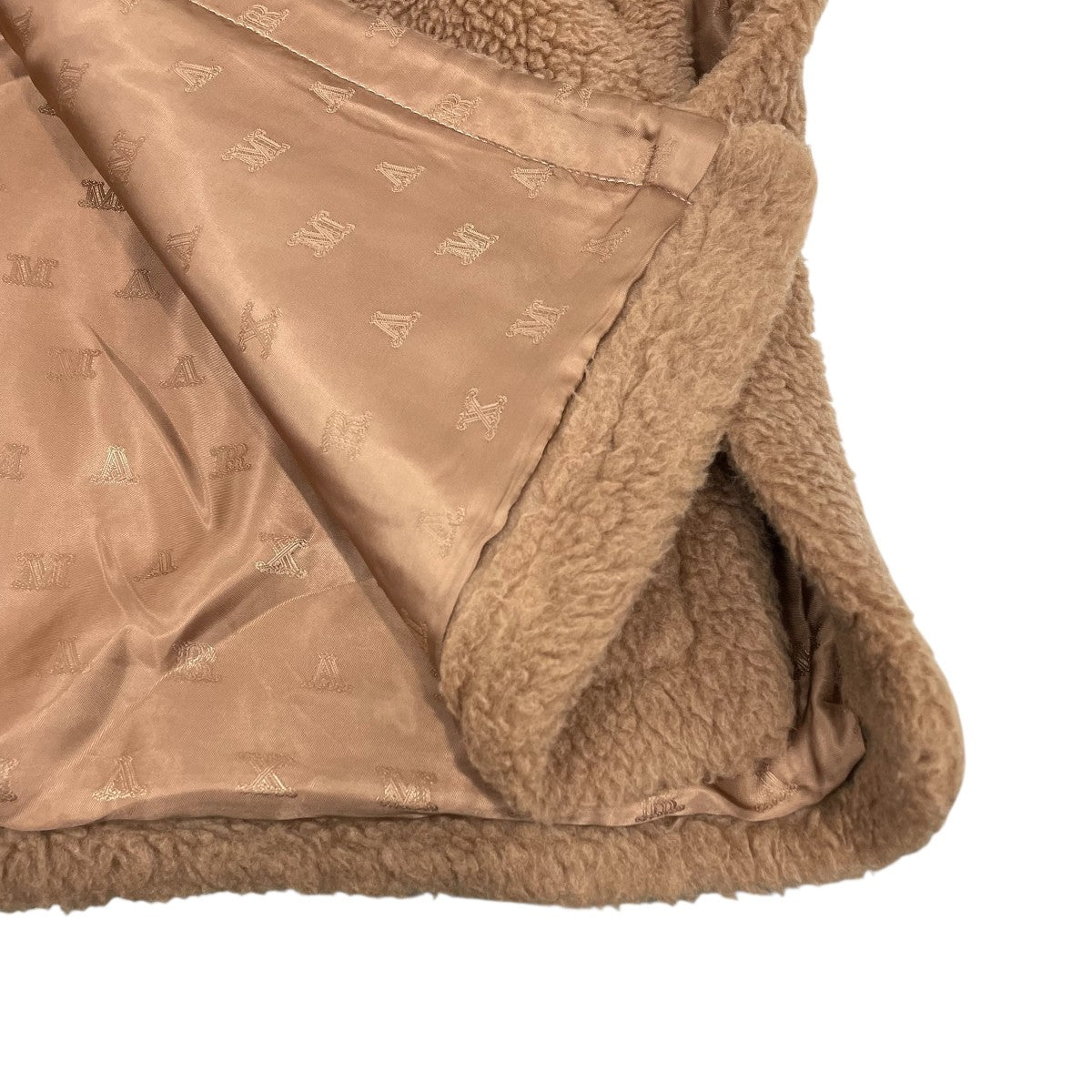 MaxMara(マックスマーラ) テディベア ケープ473604136 473604136