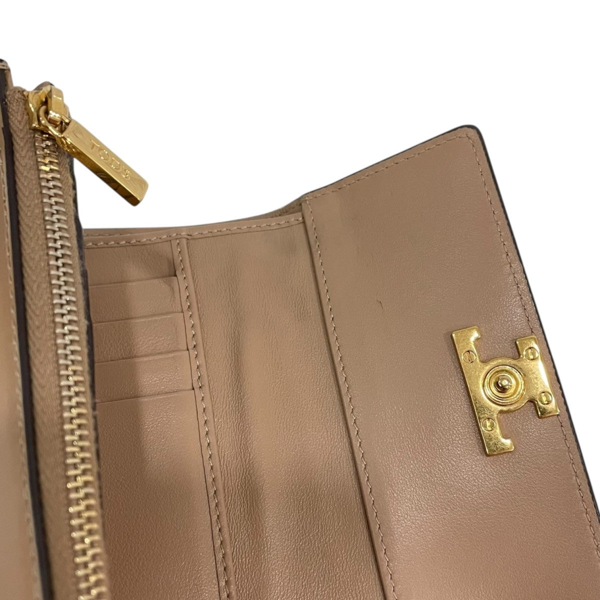 TOD'S(トッズ) 3つ折り財布｜【公式】カインドオルオンライン ブランド