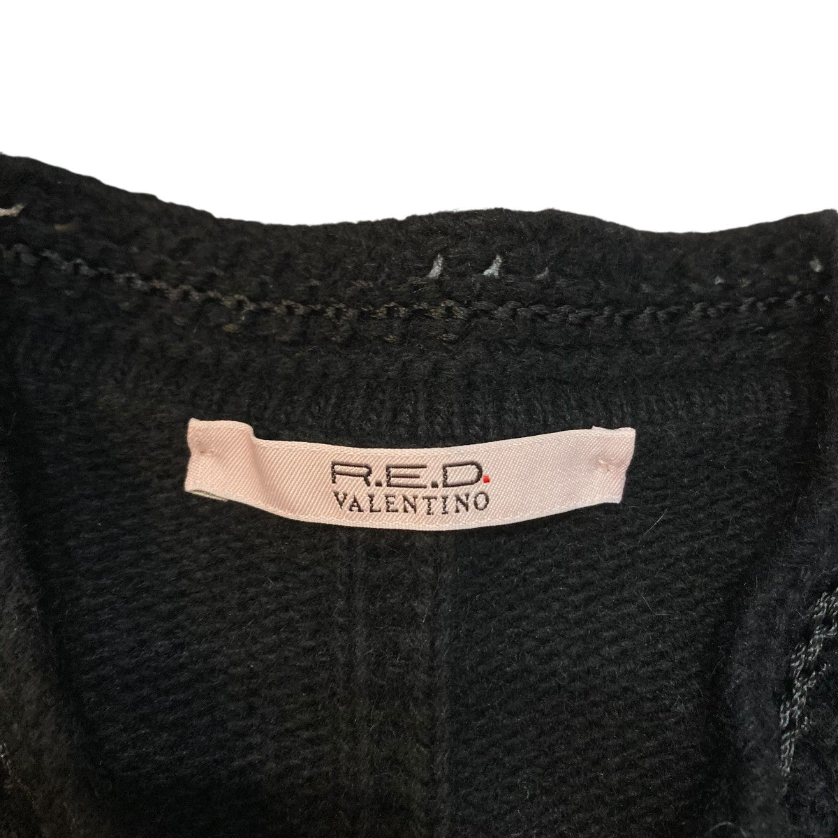 ニットカーディガン