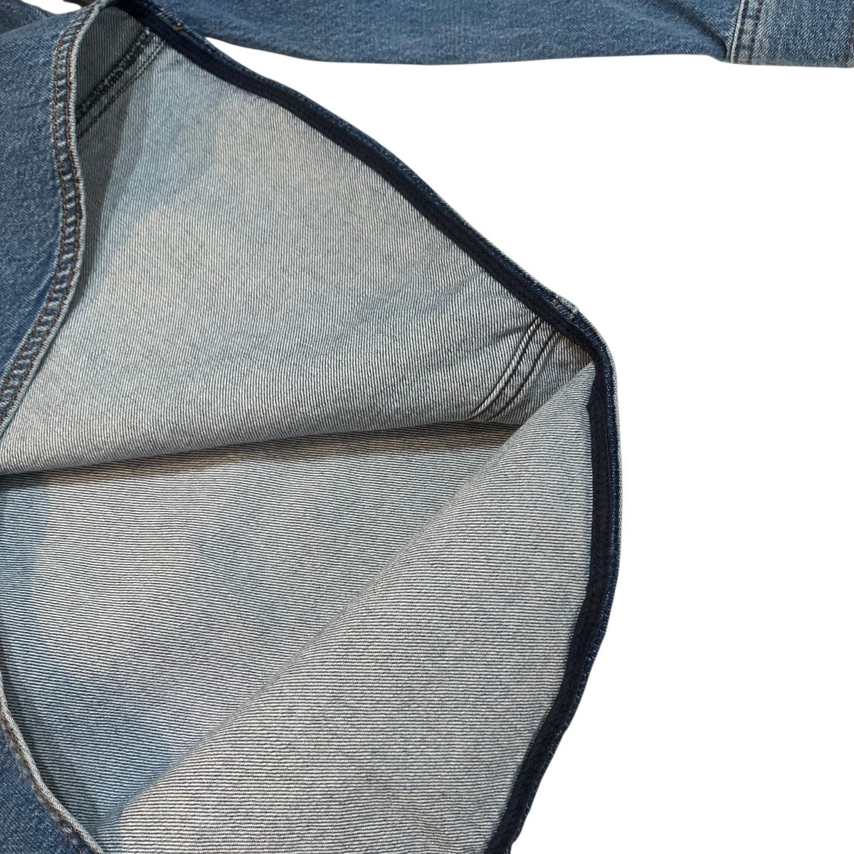 toteme COLLARLESS DENIM SHIRTデニムプルオーバーシャツ242-WRT1746-FB0045 古着・中古-6枚目のアイテム画像