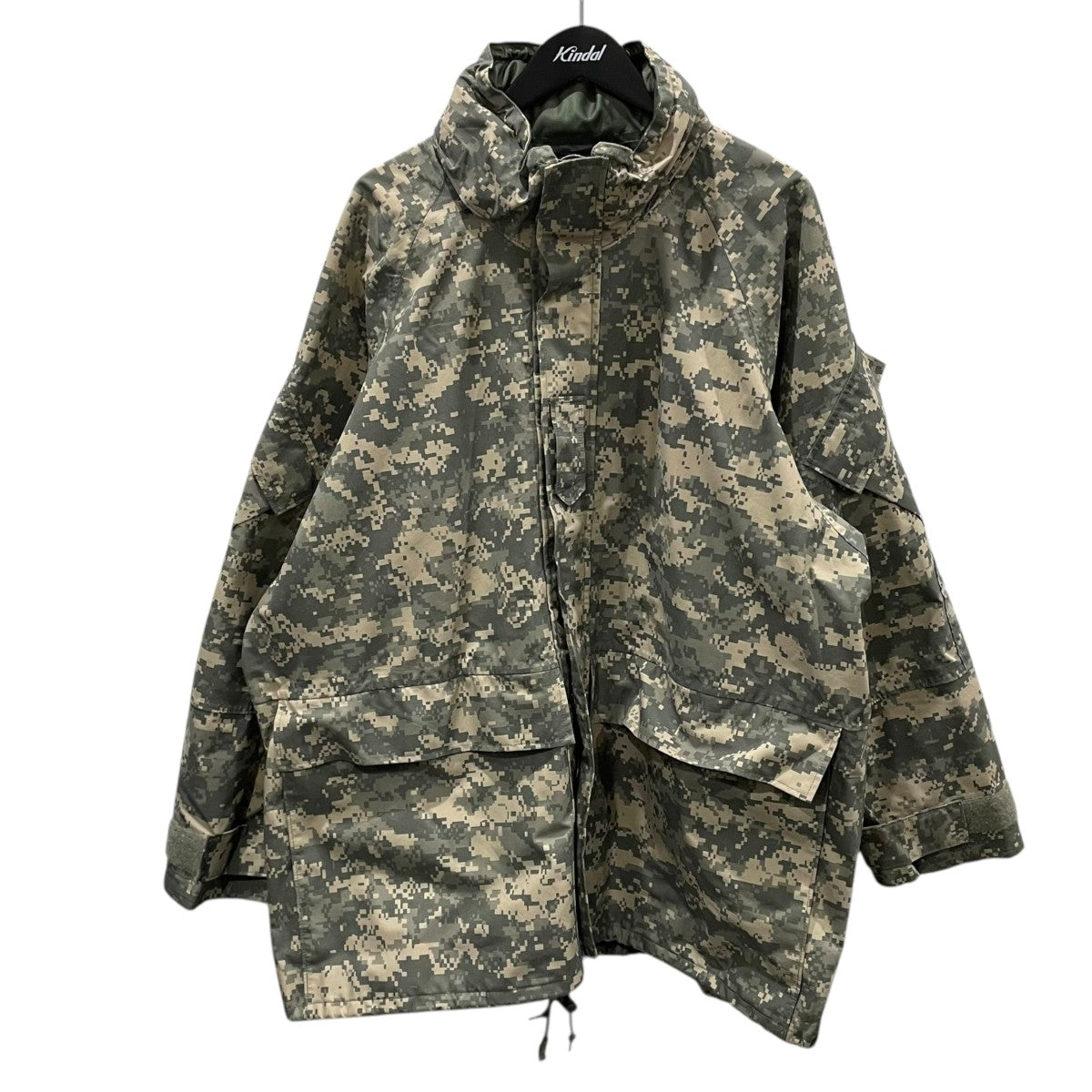 マウンテンパーカー PARKA， COLD WEATHER， UNIVERSAL CAMOUFLAGE 8415-01-526-9186
