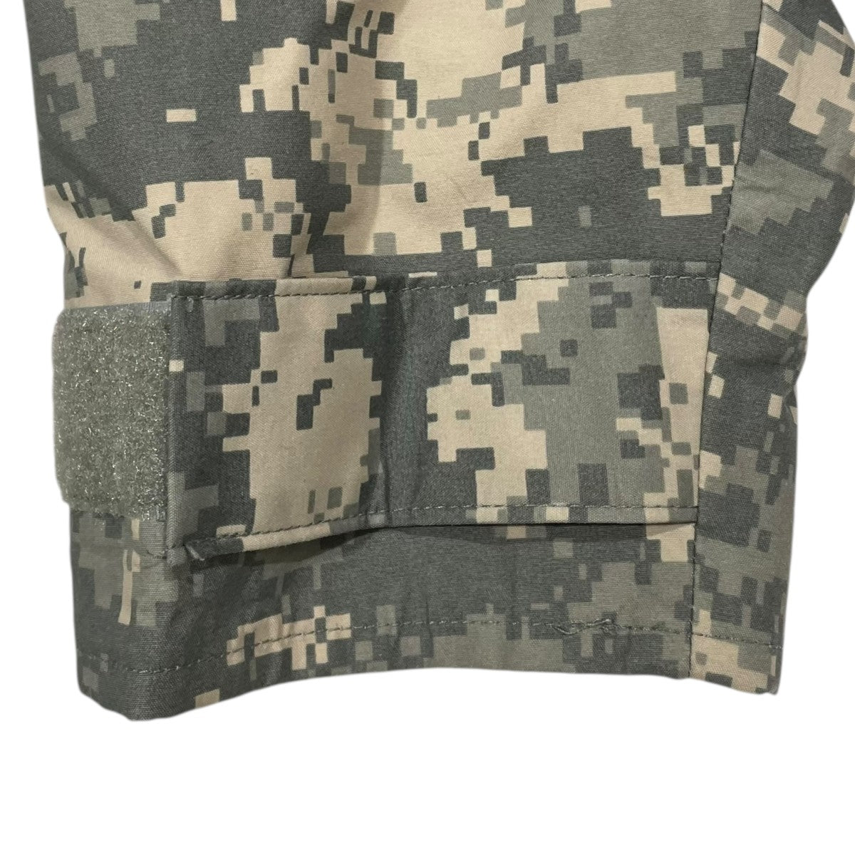 マウンテンパーカー PARKA， COLD WEATHER， UNIVERSAL CAMOUFLAGE 8415-01-526-9186