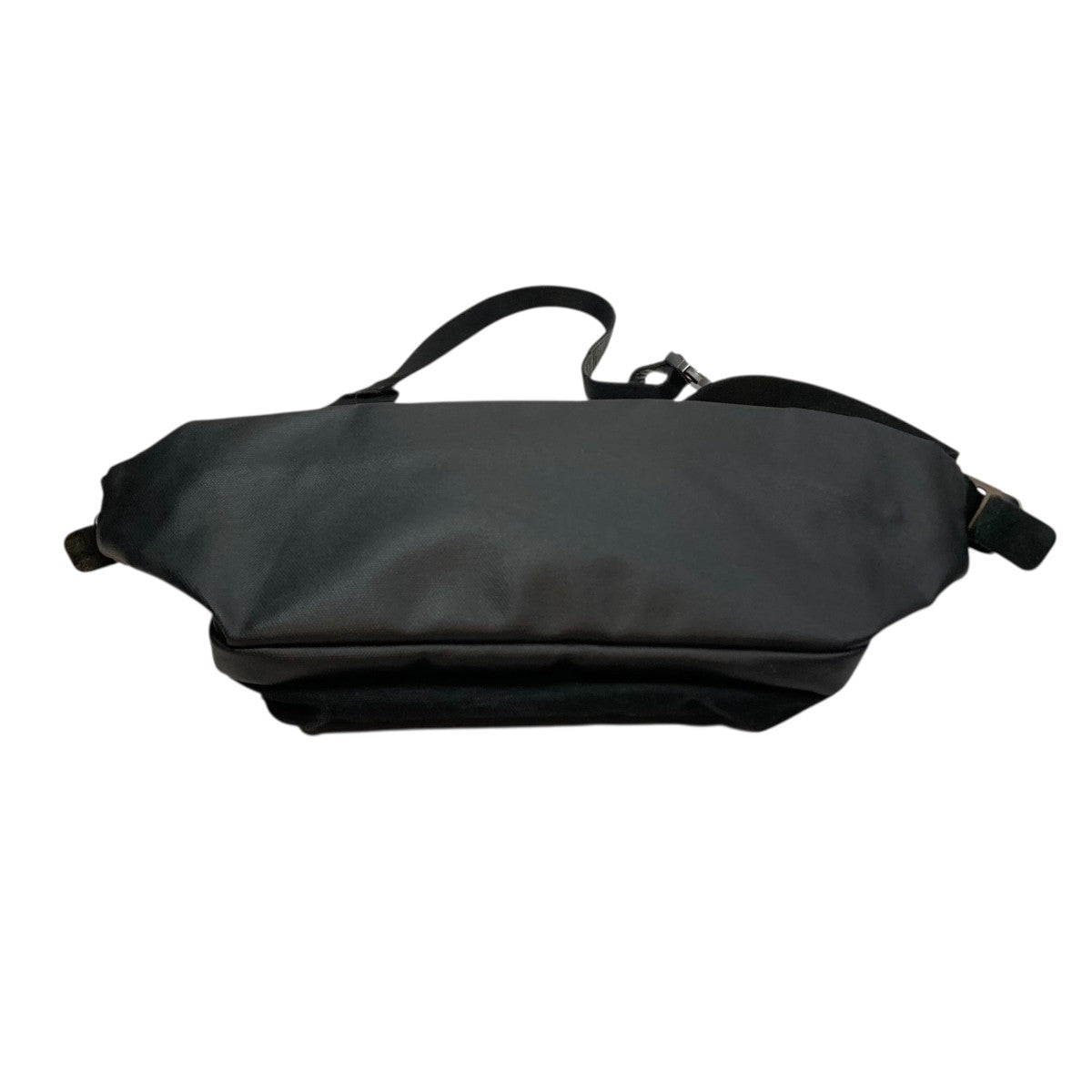 Isarauショルダーバッグ